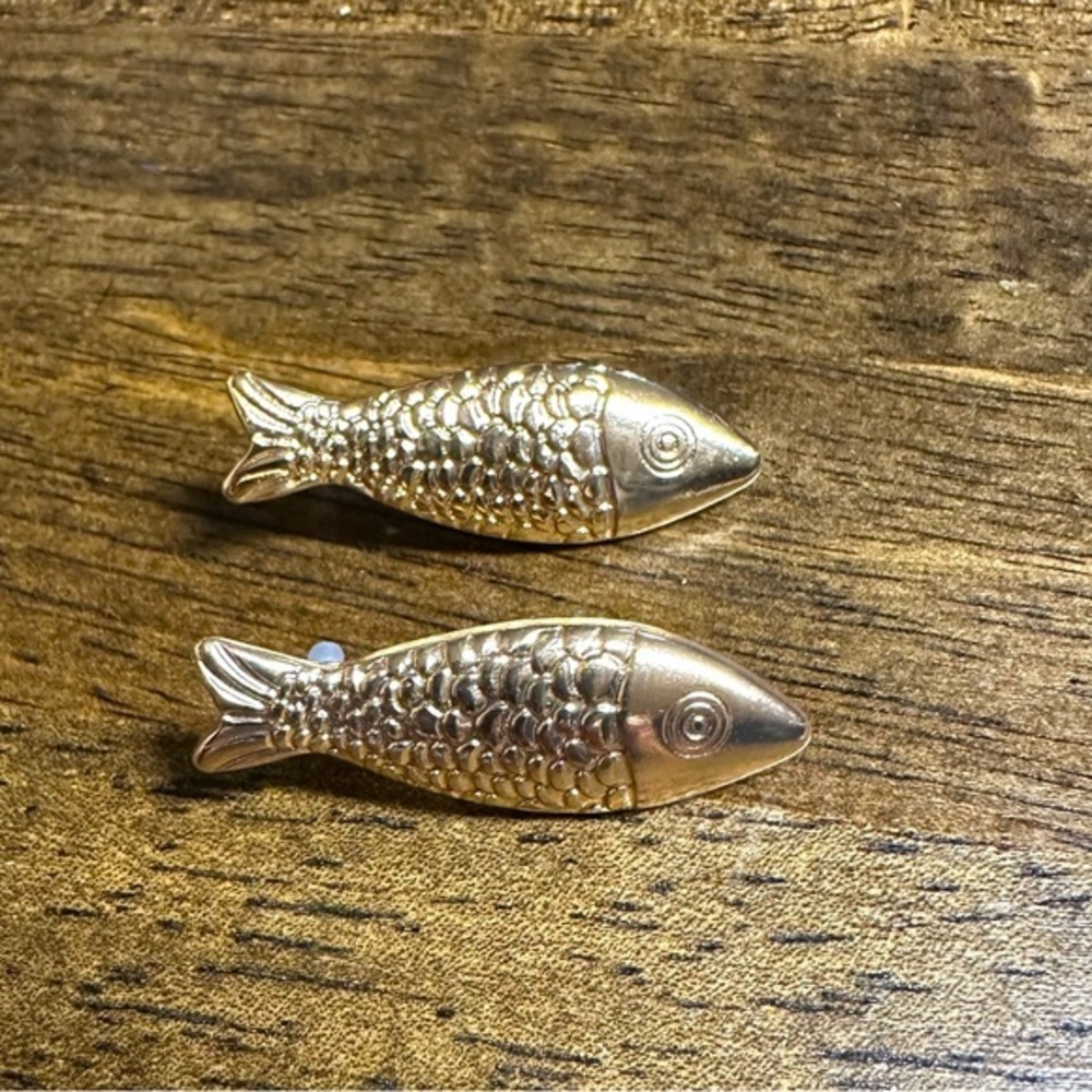 Just In - New Gold Fish Post Earrings trendy boho